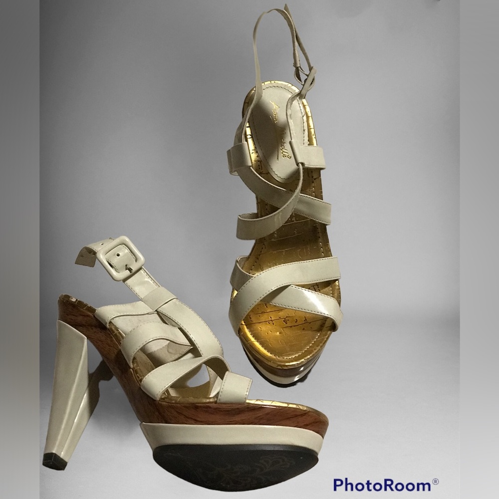Anne Michelle heels